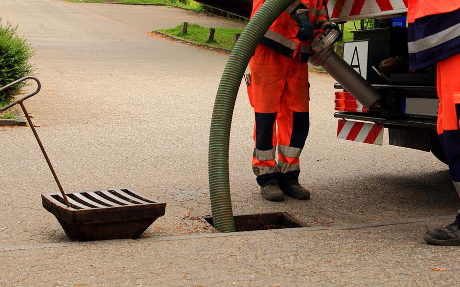 tarif plombier débouchage canalisation Montataire
